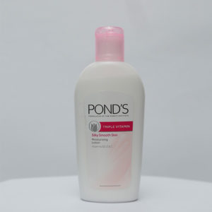 Pond’s Triple Vitamin Moisturising Lotion 200ML