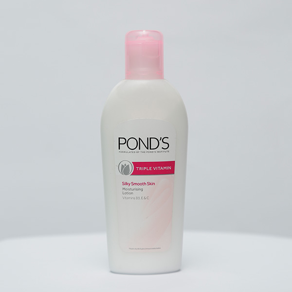 Pond’s Triple Vitamin Moisturising Lotion